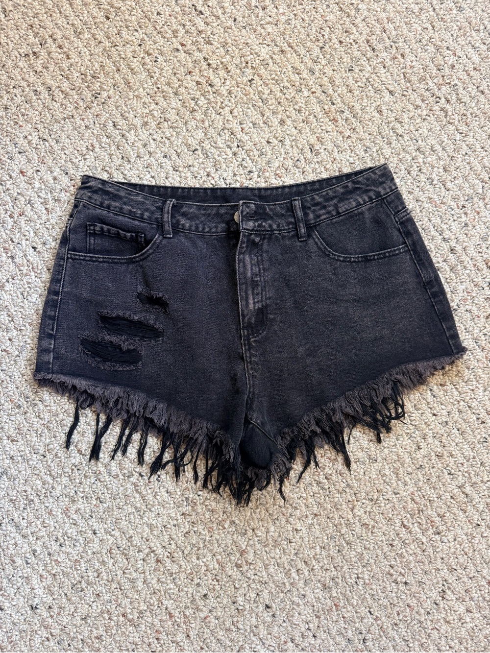 SHEIN Curve Black Distressed Denim Cutoff Shorts | Plus Size 0XL | Frayed Hem